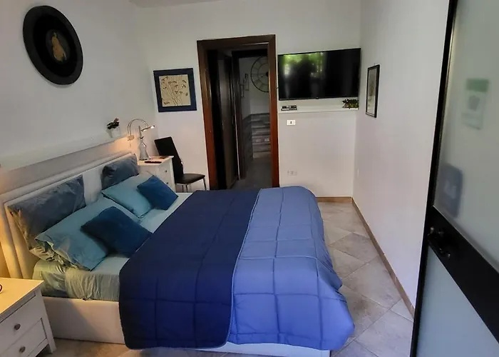 Oda ve Kahvaltı Mare E Sole 4*